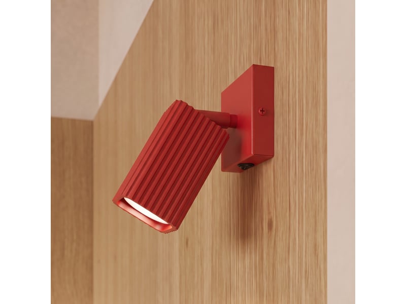  Applique rayo rouge avec interrupteur aluminium moderne 16x8x16cm SL.3245 - Conforama D