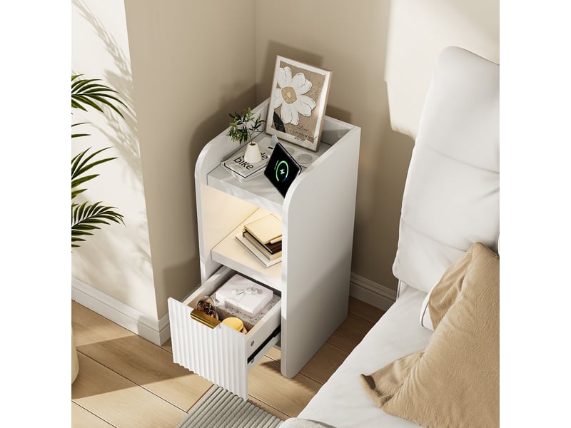  Lot de 2 tables de chevet, 30x25x60 cm, bout de canapé étroit avec led et station de charge usb, meuble de nuit moderne à 1 tiroir motif vague, blanc  - Conforama C