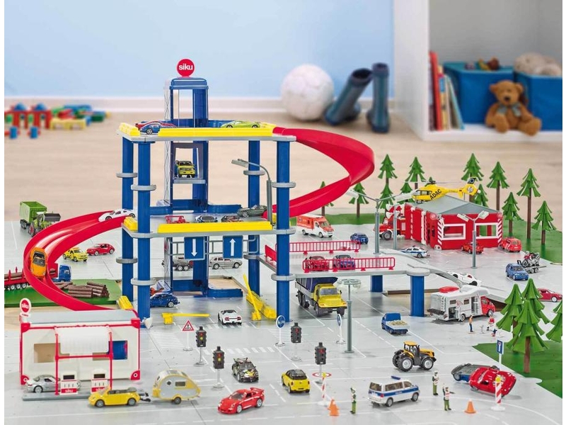  Garage parking avec toboggans - siku 10550500004 - Conforama C