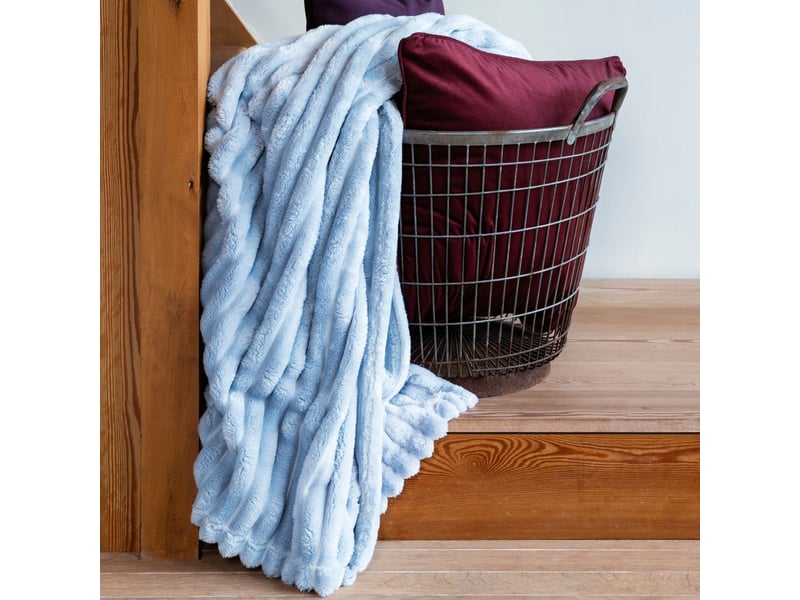  Plaid cocooning côtelé 150x200 bleu clair  - Conforama C