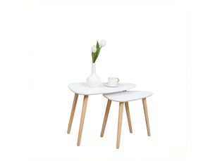 Tables basses gigognes avec 2 plateaux triangulaires modulables, style scandinave, en mdf et pin, blanc et naturel