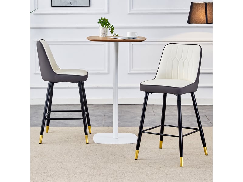  Lot de 2 tabourets de bar 100 cm – simili cuir blanc et gris foncé – piètement noir avec repose-pieds – coloris variés  - Conforama B
