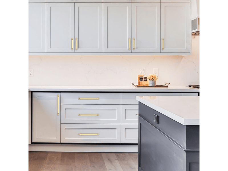 Paquet de poignées d'armoire de cuisine brossées de 160 mm en alliage de zinc doré avec vis pour bureau, tiroir, armoire, etc. - Conforama E