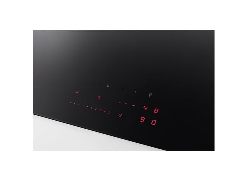 Novy - table de cuisson à induction 65cm 7400cm noir 1763 - 1763 - Conforama B