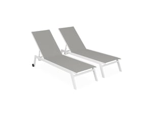 Lot de 2 bains de soleil elsa en aluminium blanc et textilène taupe. Transats multi positions avec roulettes