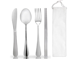 Un ensemble de couverts de voyage, un ensemble de couverts portables, en acier inoxydable, comprenant une fourchette et une cuillère - argent