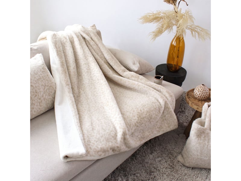  Plaid effet fourrure léopard 300 g,m² en flanelle avec sac de rangement - 125x150cm - ecru  - Conforama A