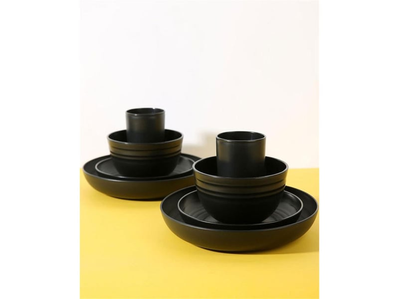  Service table 16 pieces noir mat pp sans bpa pour 4 assiettes bols verres 400289_AACLR85831_6_DROPFR - Conforama B