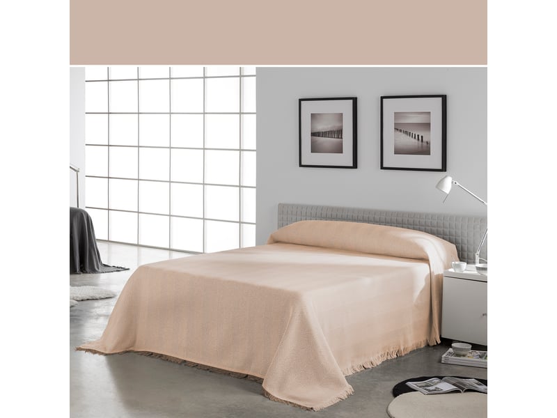 Tissu à carreaux polyvalent à chevrons 180 x 260 cm1  - Conforama C