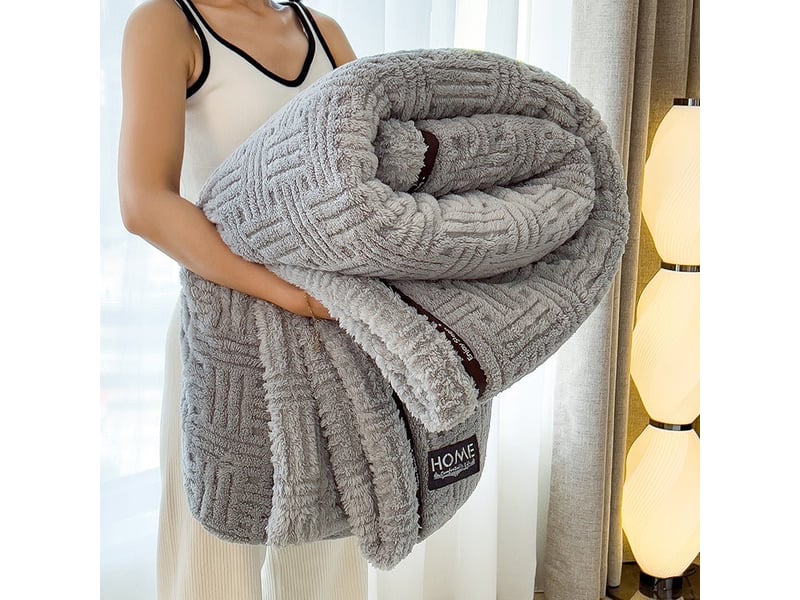  Plaid gris doux à motifs 150 x 200 cm fluffy PD002-GRI-150 - Conforama A