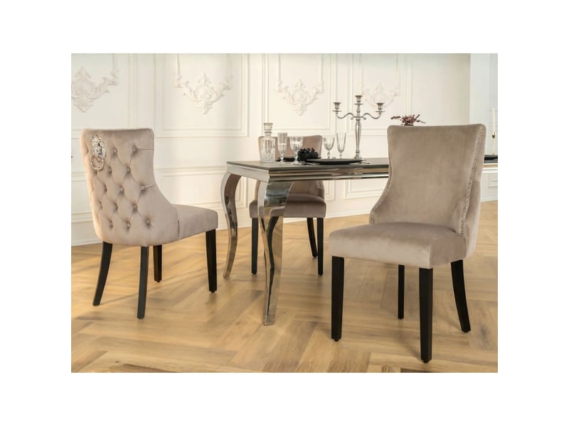 Lot de 2 chaises chesterfield regina cappuccino en velours – dos capitonné avec tête de lion et pieds noirs - Conforama B