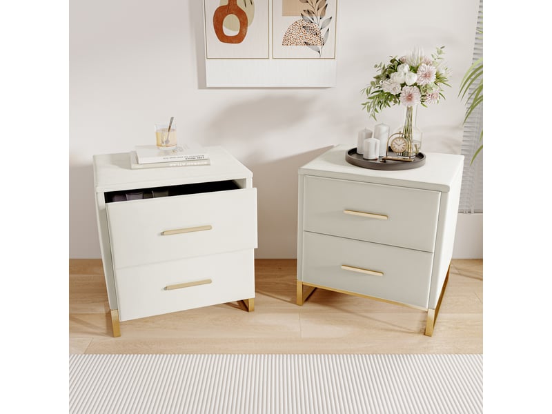  Lot de 2 tables de chevet en velours beige - 40x40x50 cm - piétement en métal doré - 2 tiroirs - design élégant et moderne  - Conforama D
