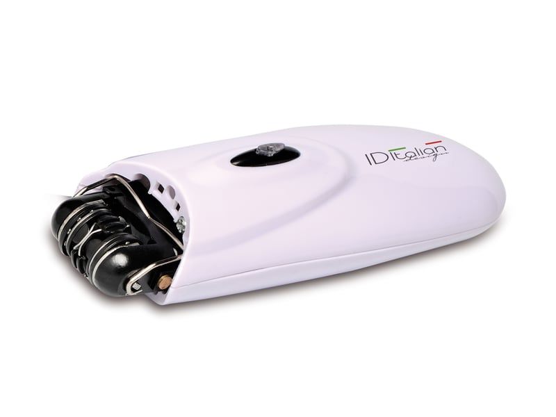  Nanodépilateur special care à piles  - Conforama B