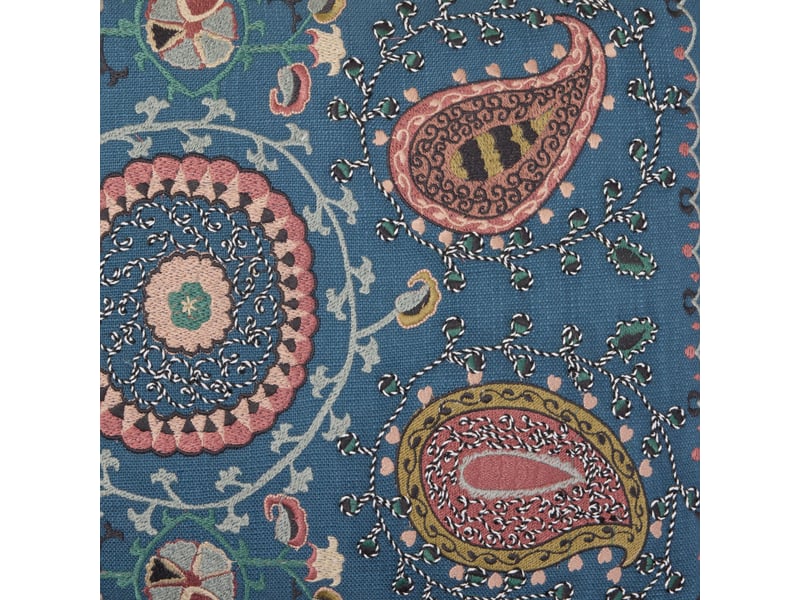  Housse de coussin en broderie paisley  mandana 26418 - Conforama D