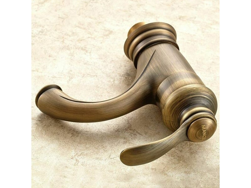  Robinet vintage , mitigeur eau chaudefroide, finition antique, pour lavabobalconbar.  - Conforama E