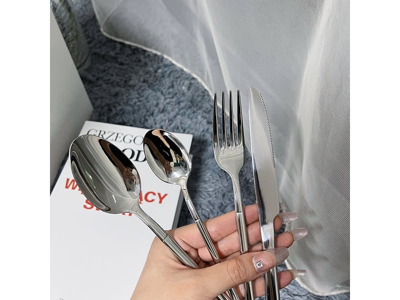  Ensemble de couverts de table 12 pièces pour 3 personnes – en acier inoxydable  - Conforama C