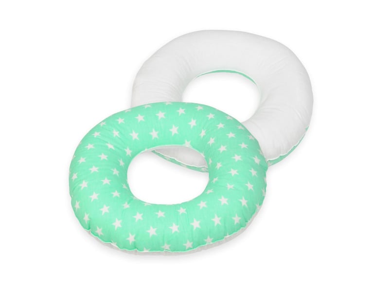  Coussin rond post natal etoiles blanches sur fond bleu menthe  blanc 42000328.1 - Conforama A