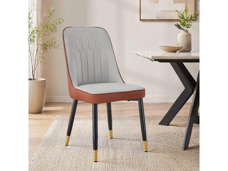  Lot de 2 chaises de salle à manger avec dossier ergonomique  - pieds métal, simili cuir marron et gris clair  - Conforama C