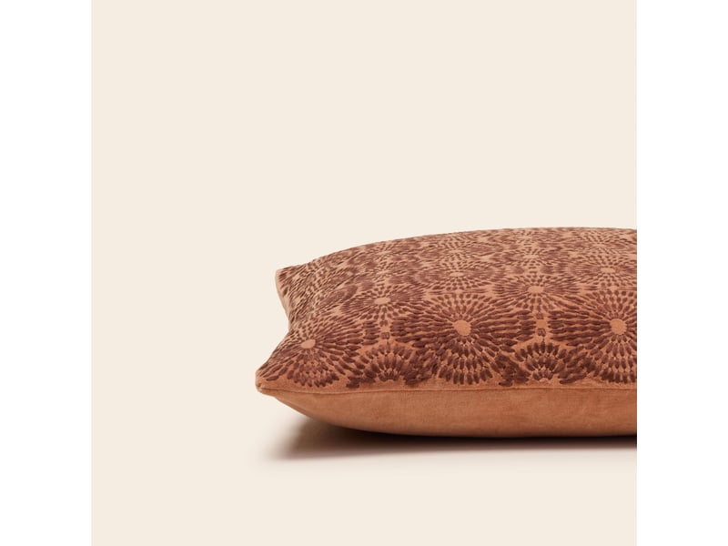  Housse de coussin en velours brodé de fil coton  solaya 26427 - Conforama C