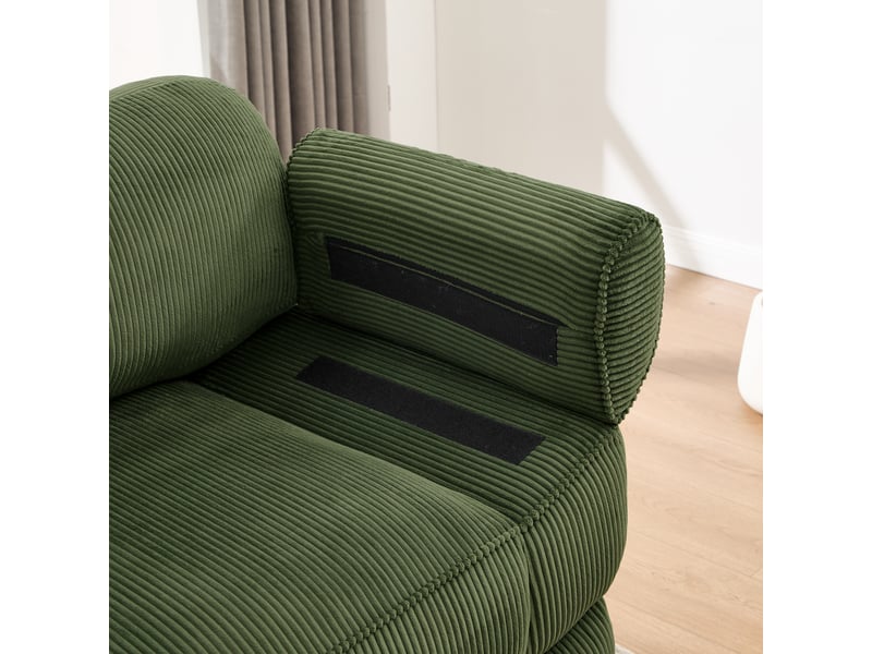 Canapé d’angle modulable 3 places vert en velours côtelé avec pouf assorti, assise profonde et configuration en l pour le salon - Conforama W