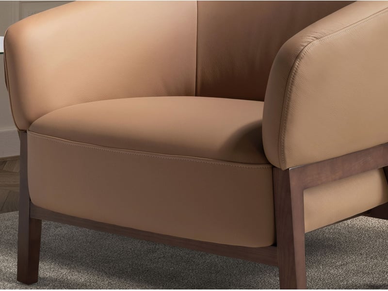  Fauteuil en cuir marron  - Conforama E