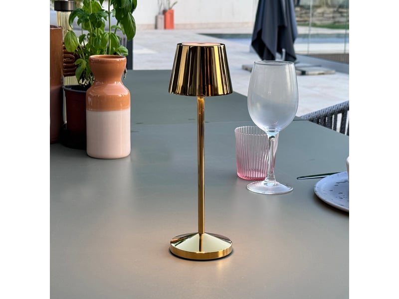  9 lampes de table emily doré + base de chargement  - Conforama D