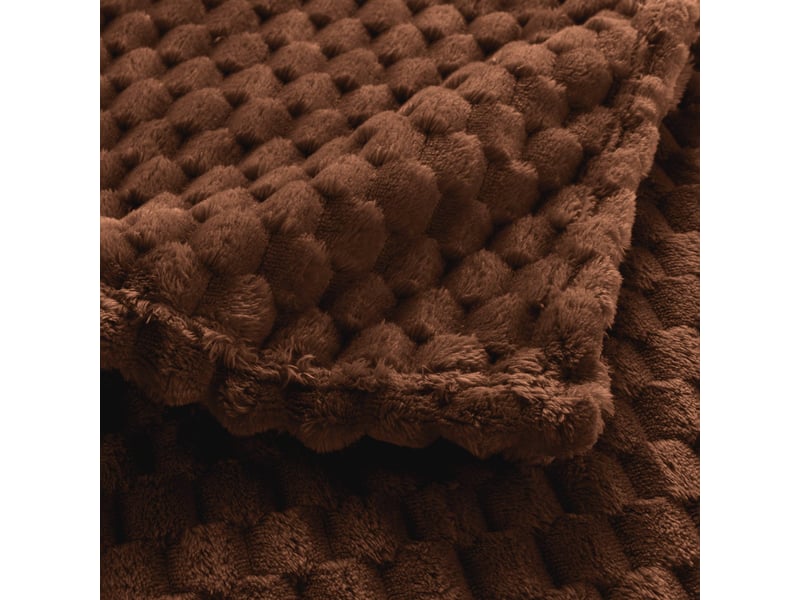 Plaid flanelle en relief mini frosty 125x150cm choco  - Conforama C