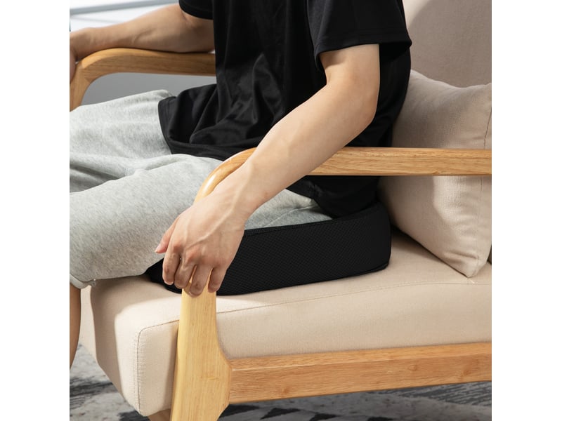  Coussin d’assise ergonomique 44x39x13 cm – noir – mousse à mémoire, housse lavable et antidérapante  - Conforama E