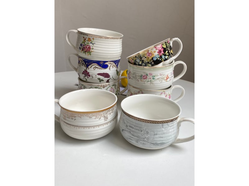  Tasse de petit-déjeuner en céramique, camélia vert clair, 14 × 7,8 cm  - Conforama E