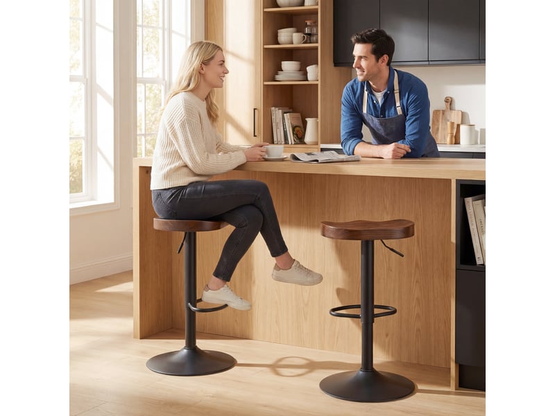  Tabourets de bar lot de 2 réglables pivotants chaises de cuisine avec siège en bois d'orme marron foncé  - Conforama C