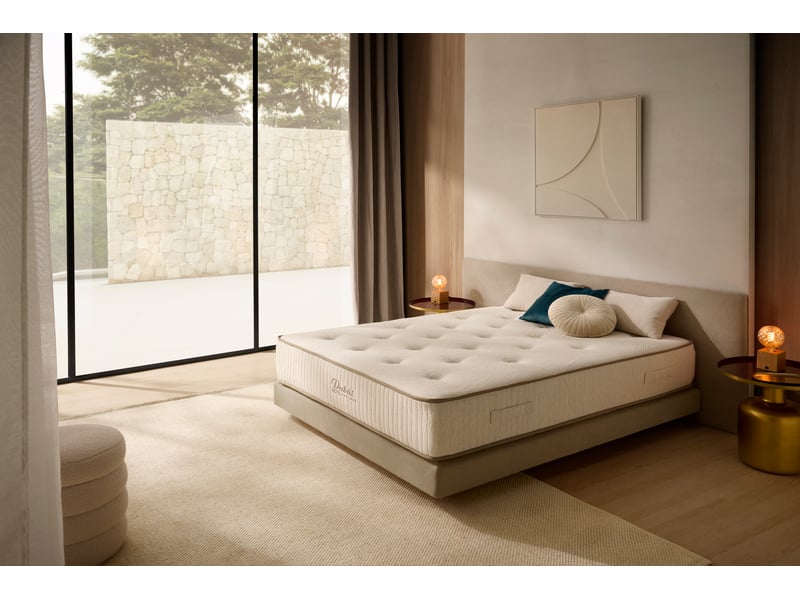 Matelas hybride à ressorts ensachés dubai 7 étoiles - face hiver et face été, ressorts ensachés, mémoire de forme 8435720064759 - Conforama B