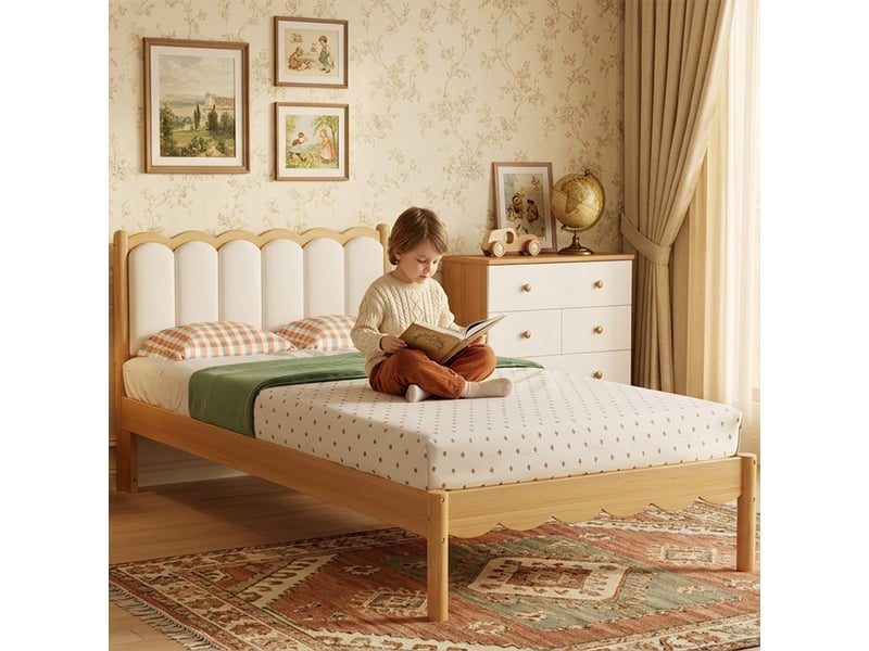  Lit enfant rembourré 90x200 cm avec tête ondulée en pu et sommier à lattes, cadre en bois massif, beige et naturel  - Conforama B