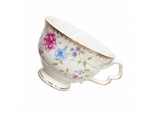 Tasse en céramique, fleurs rouges et bleues, détails dorés, 250 ml
