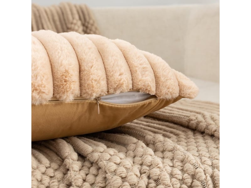  Lot de 2 housses de coussin 45 x 45 cm peluche jaune thé chicfurn  - Conforama W