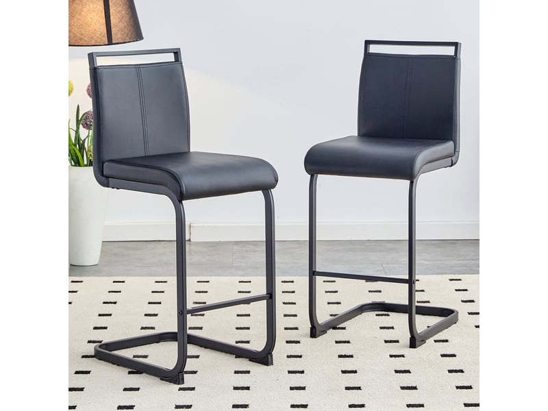 Lot de 2 tabourets de bar cantilever 39 x 46,5 x 96,5 cm - assise en cuir pu et structure métal noir - noir - Conforama B