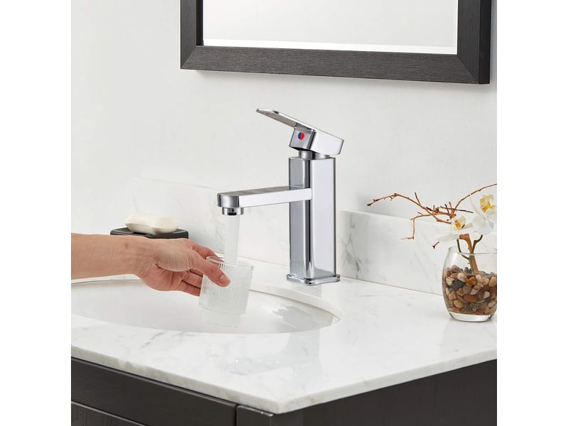  Robinet de salle de bain en alliage – eau froide et chaude, argent  - Conforama C