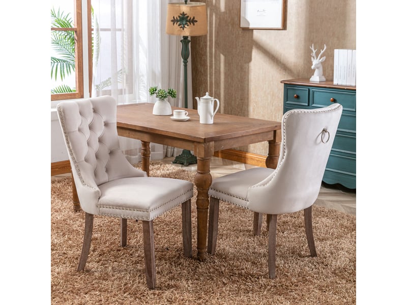  Lot de 2 chaises de salle à manger en velours beige, dossier haut capitonné, clous décoratifs, pieds en bois massif, style français élégant  - Conforama B