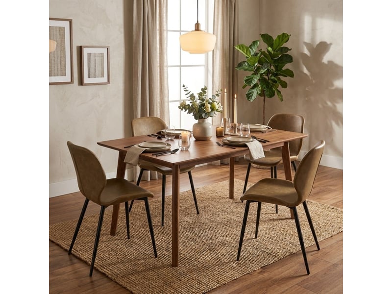  Lot de 4 chaises de salle à manger rembourrées soft-touch callisto - beige  - Conforama B