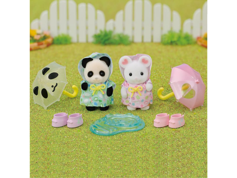 5748 sylvanian families - le duo de bebes en habits de pluie 5748 - Conforama D