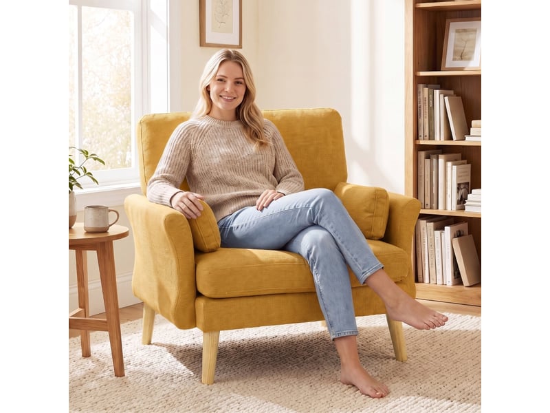 Fauteuil lounge jaune, revêtement polyester, confort luxueux, largeur de siège généreuse - Conforama D