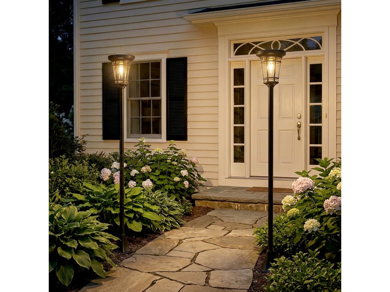  Ensemble de 2 lanternes solaires sur pied, hauteur réglable de 180 cm, 2 modes de luminosité, interrupteur à capteur de lumière, ip44  - Conforama D