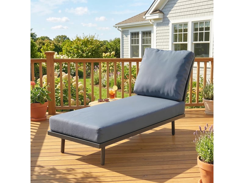  Chaise longue de jardin avec coussins lavables en oléfine et étagère latérale, cadre en métal, 58x137x75cm, gris  - Conforama C