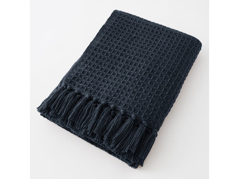  Plaid à franges 130x160 cm polyéthylène téréphtalate minuit PD21482 - Conforama A