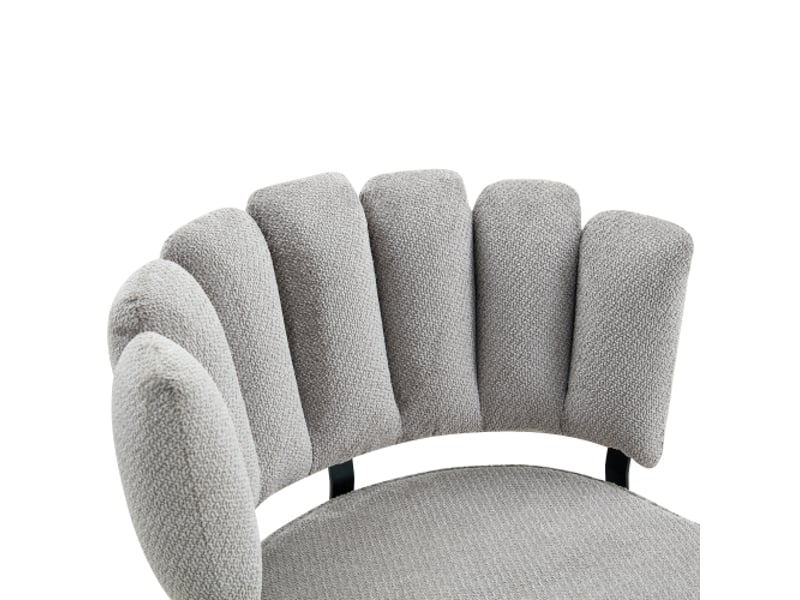  2 chaises de salle à manger minimalistes européennes, dossier fleur, velours gris clair, pieds métal noirs, hauteur 80 cm  - Conforama D