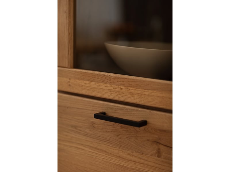  Vitrine 2 portes, ouverture à gauche, coloris chêne massif huilé - longueur 63 × profondeur 40 × hauteur 199 cm  - Conforama D