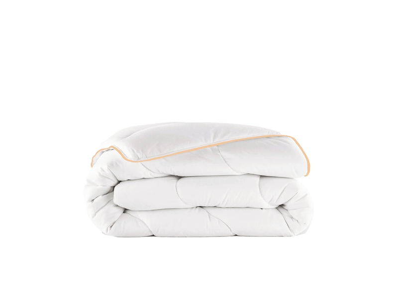  La couette légère drimz - plumes et duvet de canard - 260x240cm Light - Conforama A