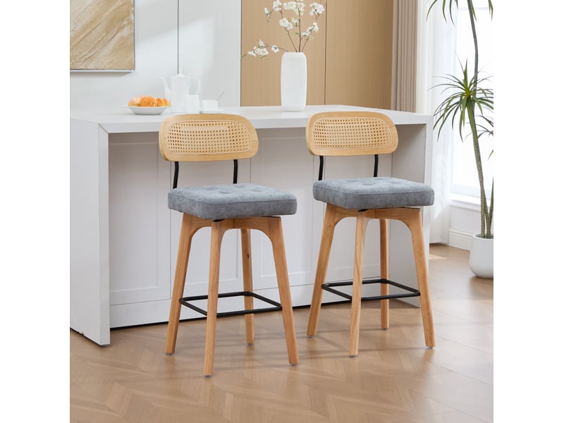  Lot de 2 tabourets de bar 44x51x96 cm gris en chenille, dossier en rotin et assise pivotante 360 degrés  - Conforama B