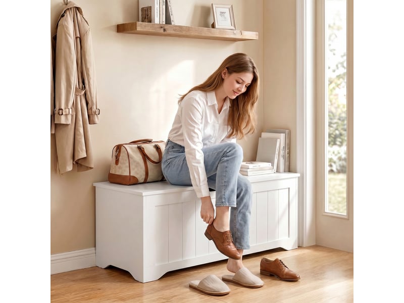  Banc de rangement d'une capacité de 136 litres, doté de 2 charnières de sécurité et sans poignée, 100 x 40 x 45 cm, blanc  - Conforama D