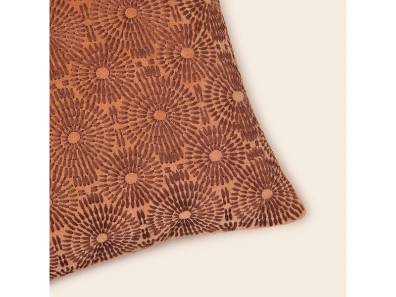  Housse de coussin en velours brodé de fil coton  solaya 26427 - Conforama B