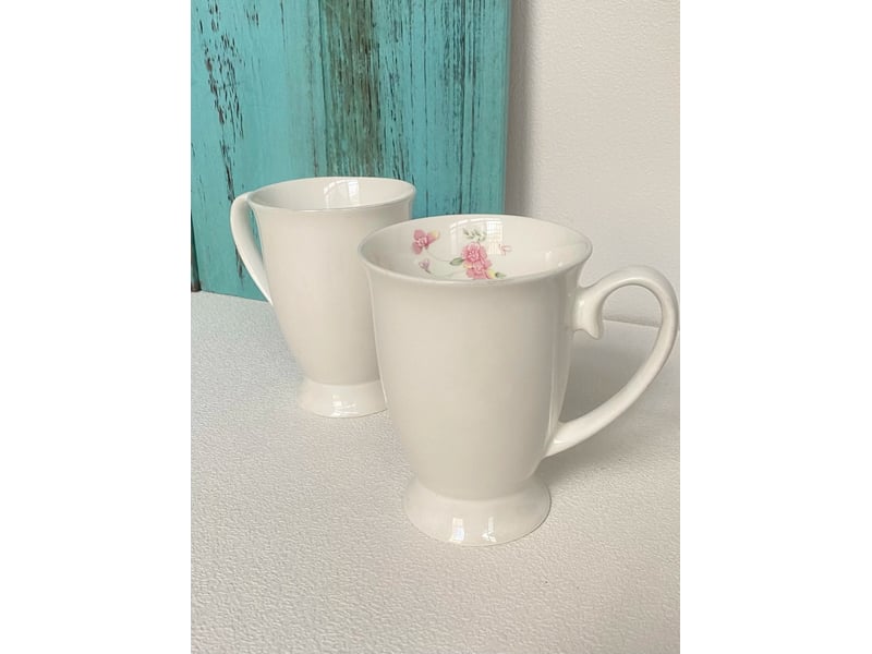  Tasse sur pied en porcelaine, motif floral, 320 ml, à l’unité  - Conforama D
